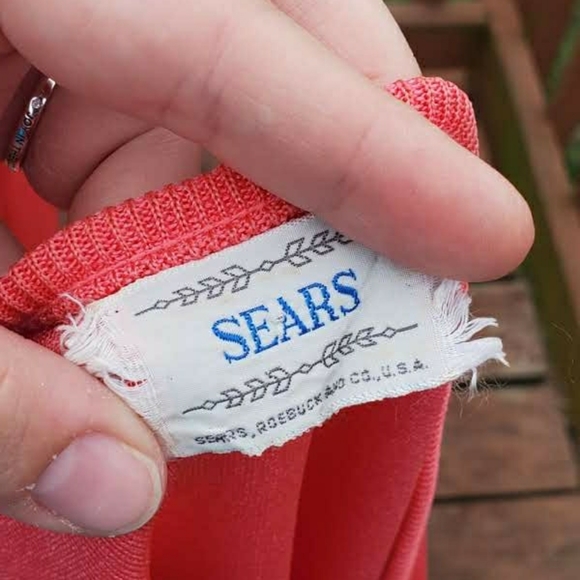 Small / Medium 70s/80s Pink Sears Knit Top & Skirt Set - Picture 5 of 5